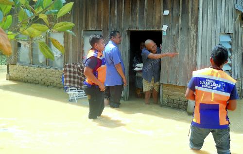 KD02_27102014_BANJIR