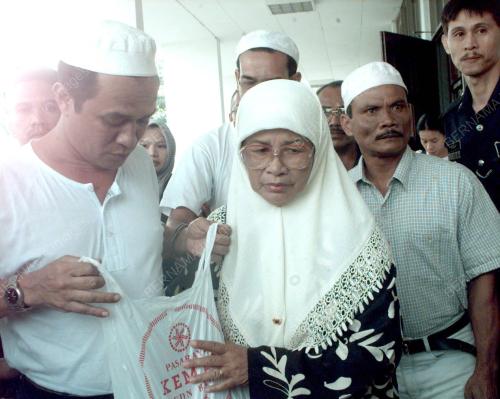 KD02_27112001_KERAT_TUJUH_2