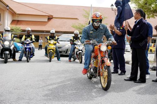 KD02_27122016_MOTOR_KLASIK
