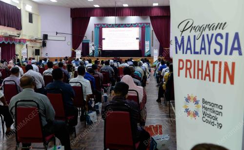 DATUK SERI TAKIYUDDIN HASSAN