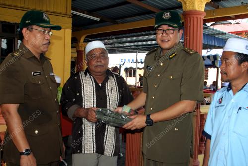 DATUK LATT SHARIMAN ABDULLAH