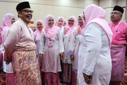 KD02_28072017_UMNO