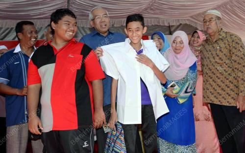 KD02_28112015_BANTUAN