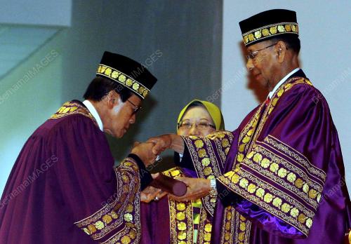 KD02_29012013_AGONG_KUIN