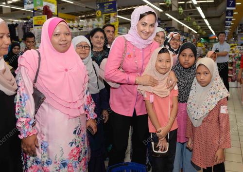 KD02_29052019_BAJU_BN201905281019