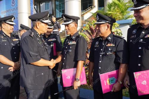 KD02_30012017_POLIS