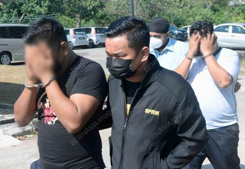 ANGGOTA POLIS MINTA SUAPAN