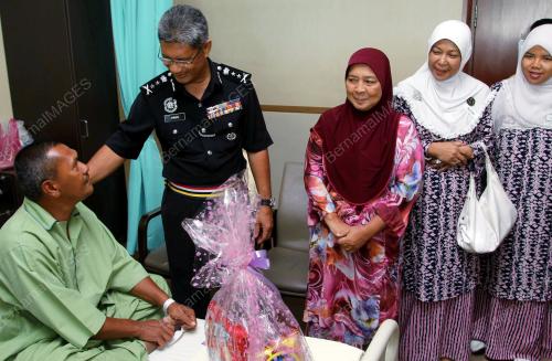 KD02_30052013_POLIS_LAWAT