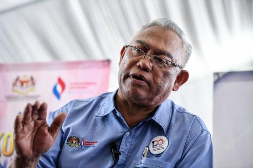 TAN SRI NOH OMAR