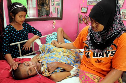 KD02_30112014_SAKIT_BANTUAN
