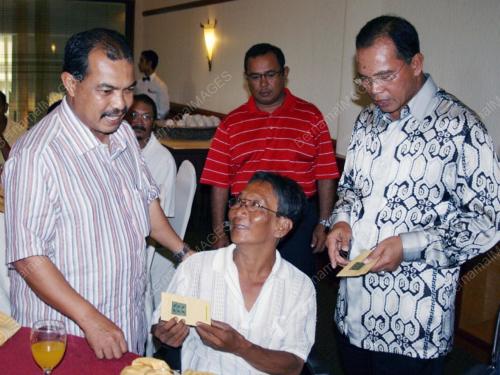 JAMIL KHIR BAHAROM