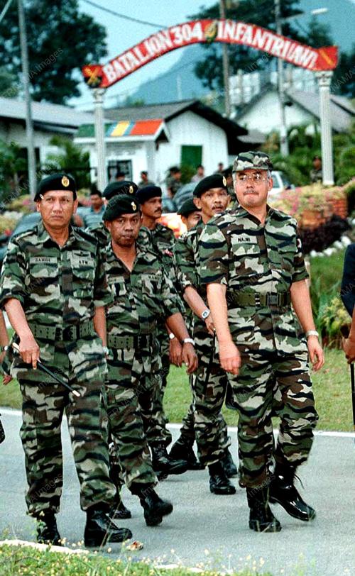 NAJIB TAKLIMAT