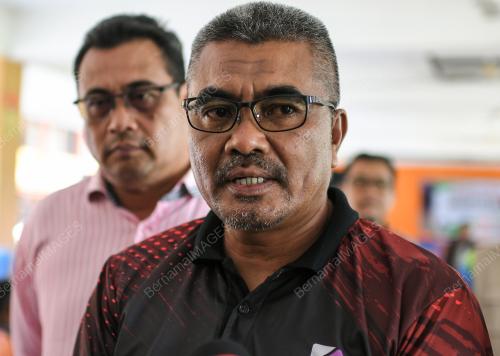 DATUK MOHD RAZMAN YAACOB