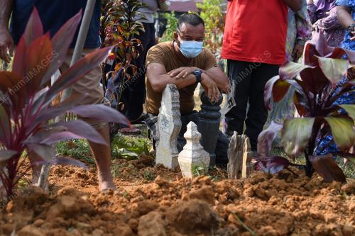 MOHD AFIQ IKMAL MUHAMMAD ZAINI