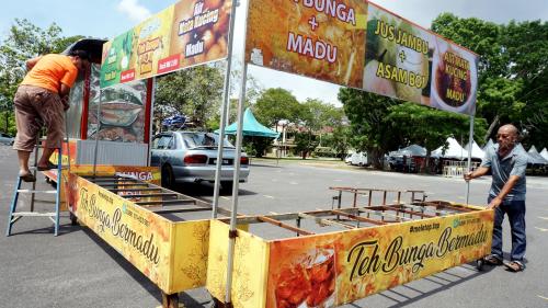 PERSIAPAN BAZAR RAMADAN