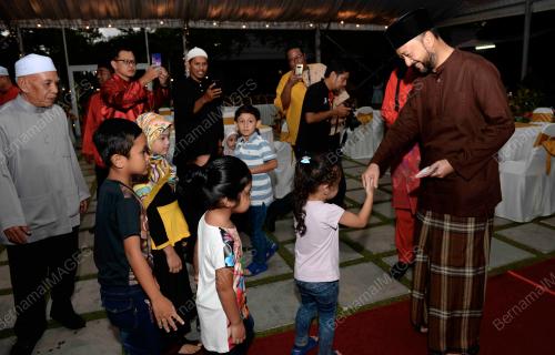 KD03_02062019_MEDIA_BN201906011336