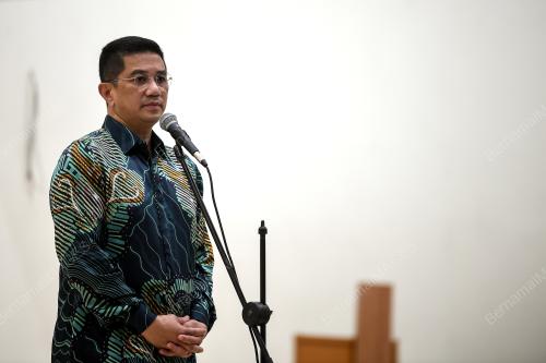 DATUK SERI MOHAMED AZMIN ALI