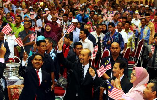 KD03_02092013_MUKHRIZ