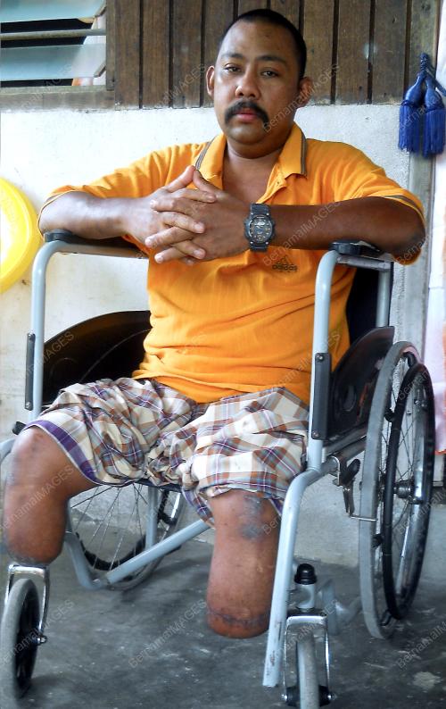 KD03_03092014_KAKI_PALSU