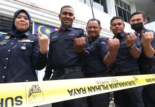 PRU15_PARLIMEN PADANG SERAI