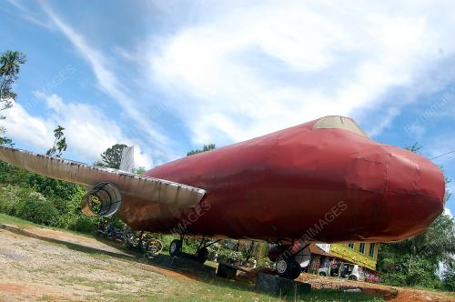 KD03_04042017_KAPAL_TERBANG