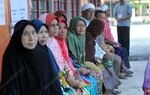 KD03_04112013_SG_LIMAU