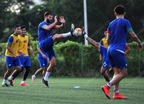 KD03_04122015_BOLA