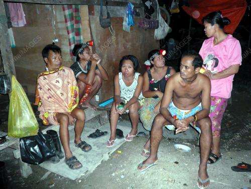 PENDATANG TANPA IZIN