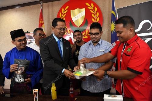 KD03_05072018_EXCO_SUKAN_BN201807042283
