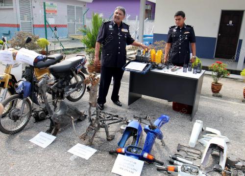 KD03_05112014_POLIS_CURI