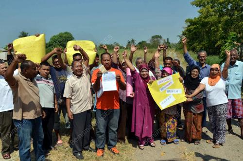KD03_07032014_PENDUDUK_BANTAH