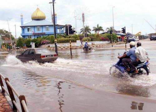 AIR PASANG BESAR