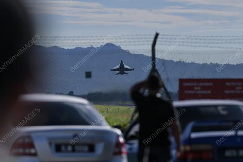 LATIHAN LIMA 2025