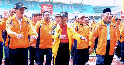 KD03_07072012_AGONG_SENAMAN