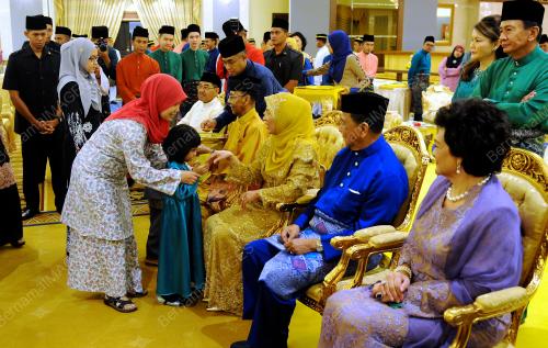 KD03_07072016_AGONG