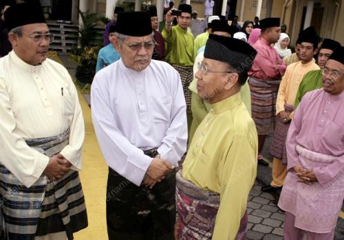 TUANKU ABDUL HALIM MU'ADZAM SHAH