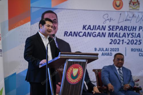 RAFIZI RAMLI
