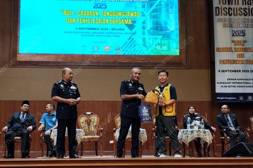 DATUK ADZLY ABU SHAH