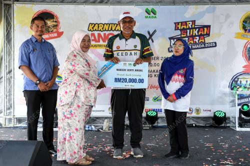 DATUK DR ISMAIL SALLEH