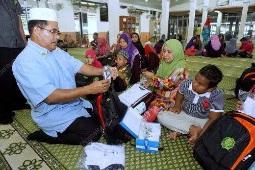 KD03_09122017_ZAKAT