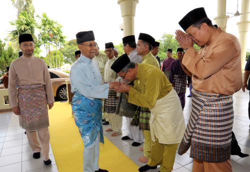 KD03_10012014_AGONG_SOLAT_JUMAAT