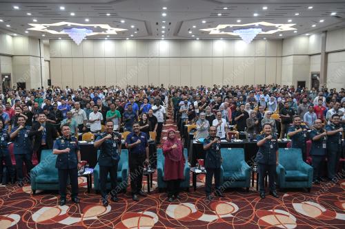 DATUK AIMAN ATHIRAH SABU