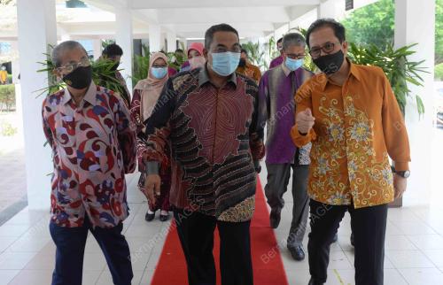 MUHAMMAD SANUSI MD NOR