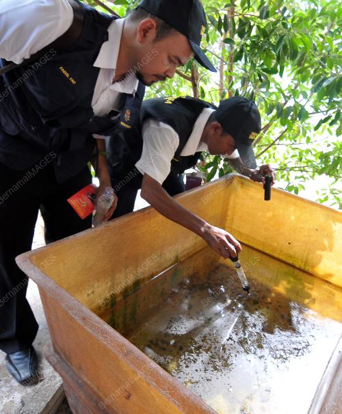 KD03_11042016_OPERASI_AEDES