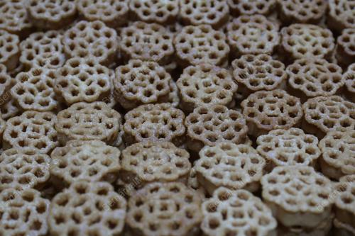 KUIH LOYANG