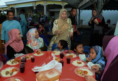 KD03_13052019_IFTAR_BN201905129454