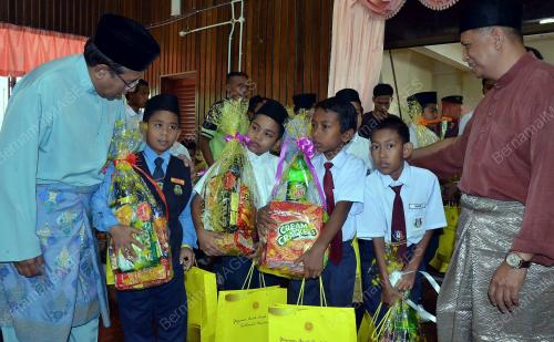 KD03_13082012_ADUN_YATIM