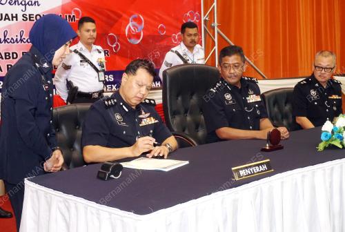 KD03_13092018_POLIS