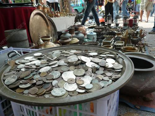 KD03_14022011_BARANG_ANTIK