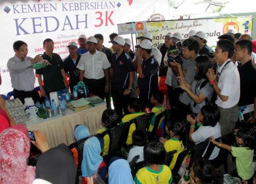 KD03_14092013_MUKHRIZ_3K